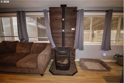 1091 SE Elm St, Dundee, OR 97115 - Photo 13