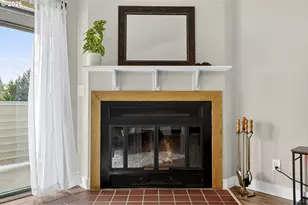 11044 SW Greenburg Rd, Portland, OR 97223 - Photo 5