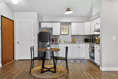 11044 SW Greenburg Rd #321, Portland, OR 97223 - Photo 7