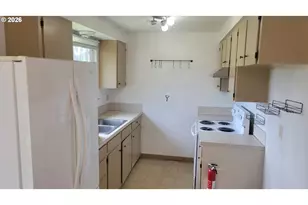 945 N 4th St, Aumsville, OR 97325 - Photo 5