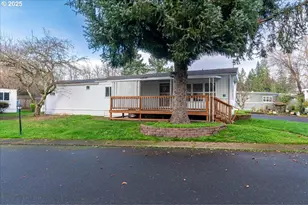 570 N 10th Ave, Cornelius, OR 97113 - Photo 1