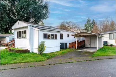 570 N 10th Ave #75, Cornelius, OR 97113 - Photo 3