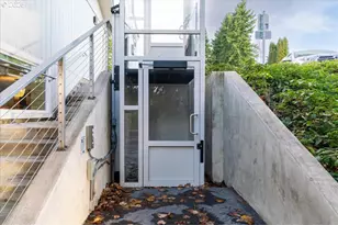 570 N 10th Ave, Cornelius, OR 97113 - Photo 27