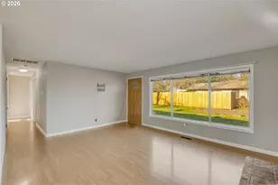 4923 SE 113th Ave, Portland, OR 97266 - Photo 9