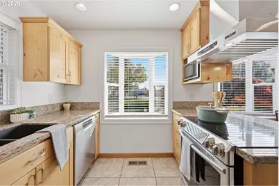 415 SE 94th Ave, Portland, OR 97216 - Photo 19