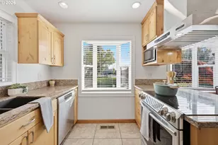 415 SE 94th Ave, Portland, OR 97216 - Photo 19