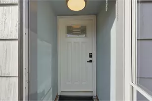 415 SE 94th Ave, Portland, OR 97216 - Photo 7