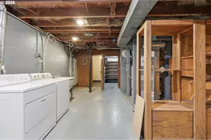 415 SE 94th Ave, Portland, OR 97216 - Photo 31