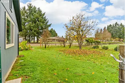 27862 Green Oaks Dr, Eugene, OR 97402 - Photo 35