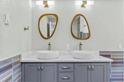 27862 Green Oaks Dr, Eugene, OR 97402 - Photo 19