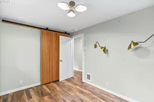 27862 Green Oaks Dr, Eugene, OR 97402 - Photo 13