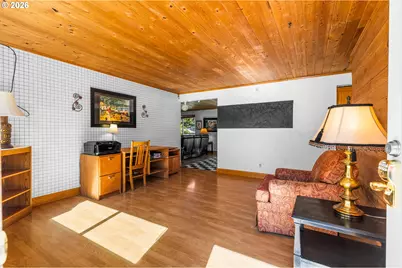1319 Hemlock St NW, Salem, OR 97304 - Photo 3