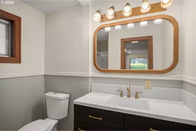 337 NE 28th Ave, Hillsboro, OR 97124 - Photo 5