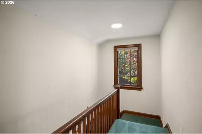 337 NE 28th Ave, Hillsboro, OR 97124 - Photo 19