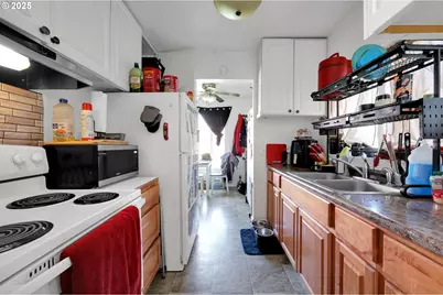 3118 Richard Ave, Eugene, OR 97402 - Photo 23