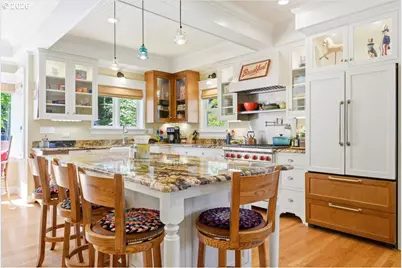 2233 SW 21st Ave, Portland, OR 97201 - Photo 13