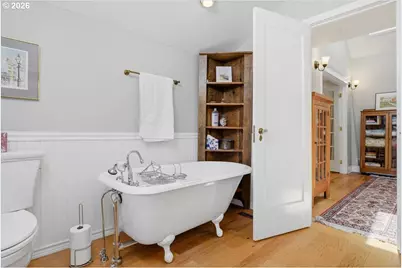 2233 SW 21st Ave, Portland, OR 97201 - Photo 29