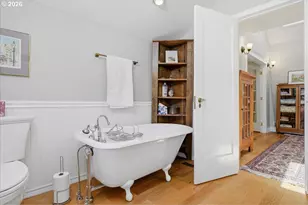 2233 SW 21st Ave, Portland, OR 97201 - Photo 29