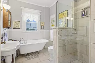 2233 SW 21st Ave, Portland, OR 97201 - Photo 23