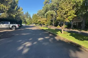 1748 NW 143rd Ave, Portland, OR 97229 - Photo 5