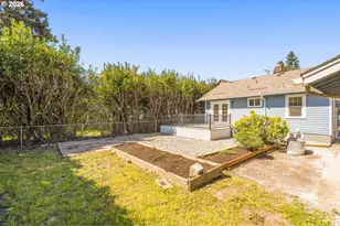 2122 SE Ellis St, Portland, OR 97202 - Photo 23