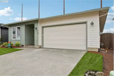 704 Magnolia Ave #43, Woodburn, OR 97071 - Photo 1