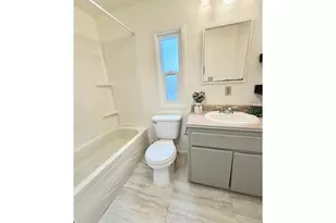 2400 SE Stratus Ave, McMinnville, OR 97128 - Photo 21