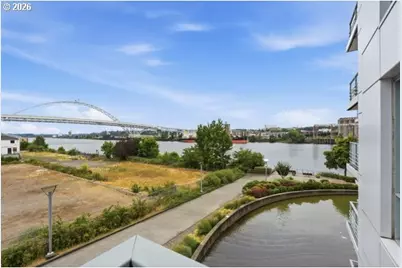 1310 NW Naito Pkwy #307A, Portland, OR 97209 - Photo 27