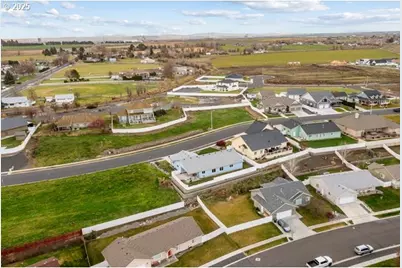 114 SW Desert Sky Dr, Hermiston, OR 97838 - Photo 47