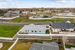 114 SW Desert Sky Dr, Hermiston, OR 97838 - Photo 41