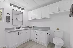 1901 SE Minter Bridge Rd, Hillsboro, OR 97123 - Photo 7