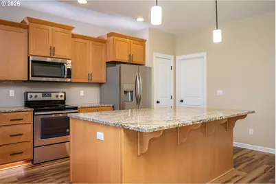 467 E Johnson St, Carlton, OR 97111 - Photo 7