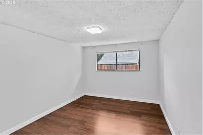 945 Madison St, Eugene, OR 97402 - Photo 9