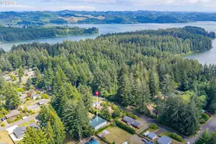 83340 Spruce Ln, Florence, OR 97439 - Photo 5