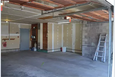 137008 Main St, Crescent, OR 97733 - Photo 45