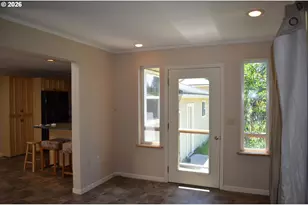 137008 Main St, Crescent, OR 97733 - Photo 11