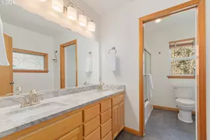 Monroe, Eugene, OR 97405 - Photo 35