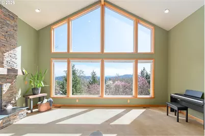 Monroe, Eugene, OR 97405 - Photo 5