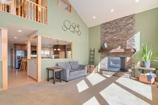 Monroe, Eugene, OR 97405 - Photo 9