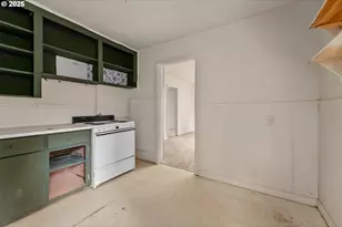 206 NE Laurel Ave, Myrtle Creek, OR 97457 - Photo 13