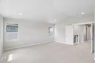 8254 SE Orion Ln, Hillsboro, OR 97123 - Photo 17