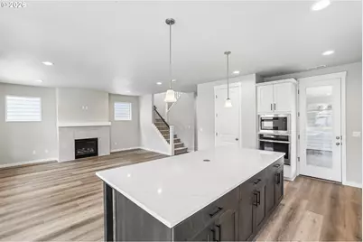 8254 SE Orion Ln, Hillsboro, OR 97123 - Photo 9
