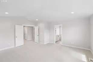 8254 SE Orion Ln, Hillsboro, OR 97123 - Photo 17