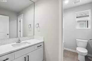 8254 SE Orion Ln, Hillsboro, OR 97123 - Photo 29
