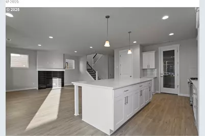 8254 SE Orion Ln, Hillsboro, OR 97123 - Photo 3