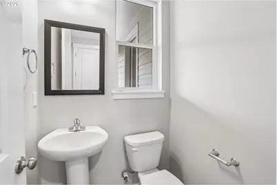 8254 SE Orion Ln, Hillsboro, OR 97123 - Photo 15