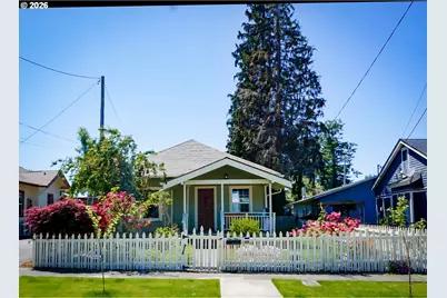 377 N Dean St, Coquille, OR 97423 - Photo 3