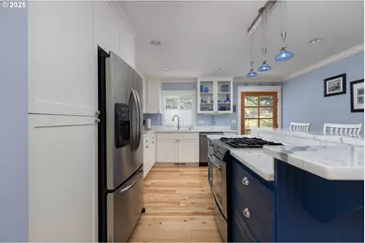 6415 Dory Pointe Loop, Pacific City, OR 97135 - Photo 9