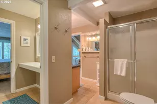 17636 Tennis Village Ct, Sunriver, OR 97707 - Photo 19