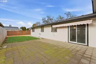 369 S 16th Ave, Cornelius, OR 97113 - Photo 5